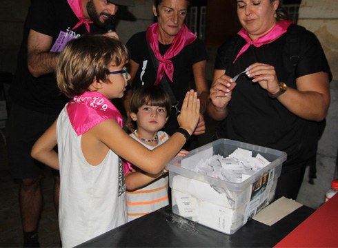 03016 zenbakiari egokitu zaio sagardo egunean ...eta kitto!-k zozketatutako luxuzko asteburua