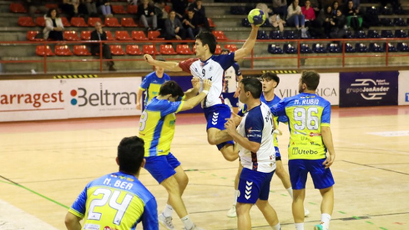 1. Nazional Mailako Mek Eibar Eskubaloiak hirugarren garaipena lortu zuen jarraian