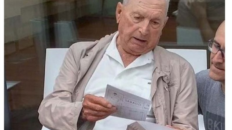 100 urte bete ditu gaur Miguel Gallastegi pilotari handiak