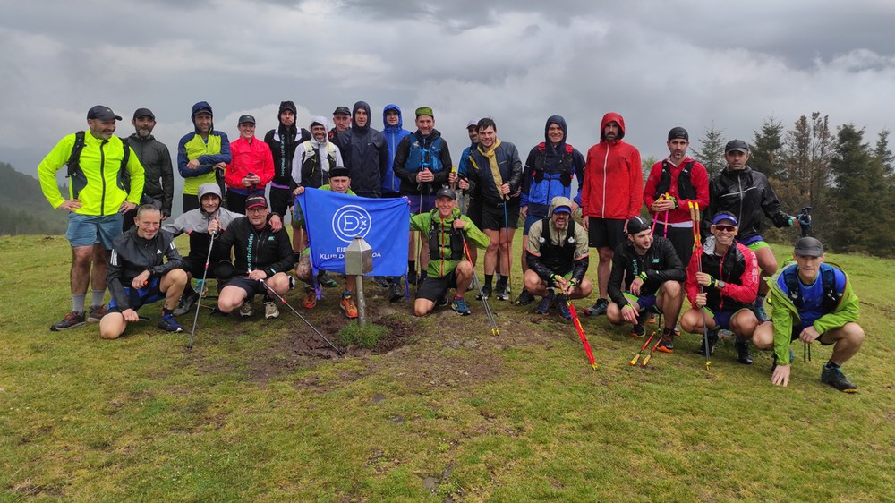 11 korrikalarik burutu zuten Eibar100 Trail Erronkako 100 kilometroak