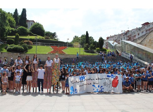 [BIDEOA] Tantanez Tantan ekitaldiak lagatako irudi zoragarriekin bideo bat osatu dugu