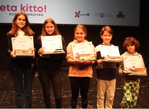 Ipurterre literatura lehiaketako sariak banatu dituzte gaur goizean