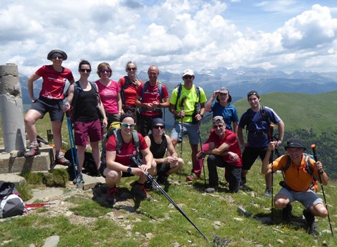 13 mendizalez osatutako taldea Pirinioetan izan zen azken asteburuan