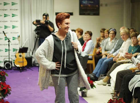 Belaunaldien arteko moda desfilea egingo da gaur Untzaga Gizartetxean