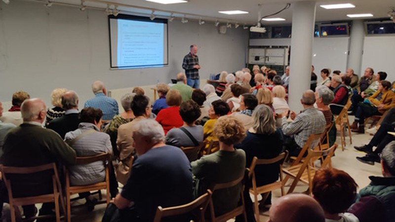 Azken Borondateen Agiria edo eutanasia zer den azaldu zuten Untzaga Gizarte Etxean