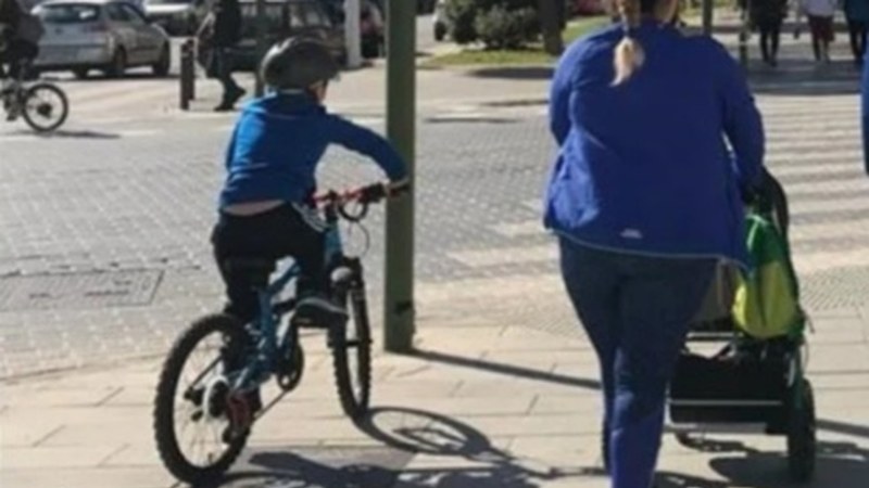 14 urtetik beherakoak kalera irten ahal izango dira bihartik aurrera