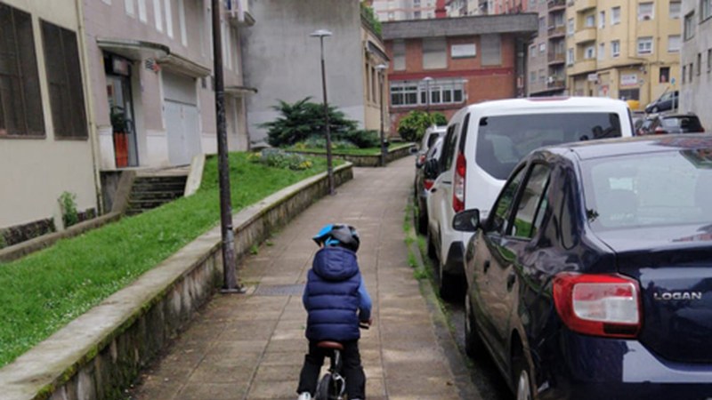 14 urtetik beherako haurrak hasi dira kalera irtetzen