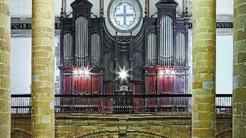 155.000 euroko kostua izango du Eibarko San Andres elizako organoaren konponketak
