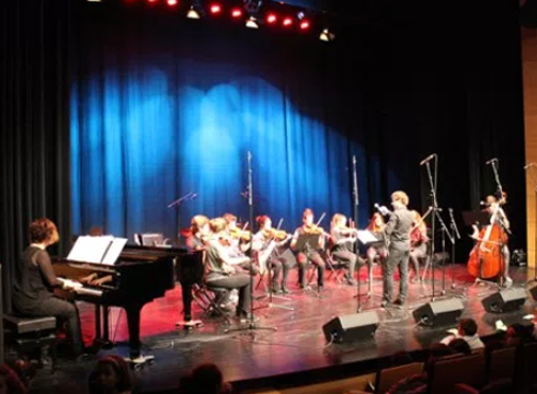 Gaur, 19:00etatik aurrera ikasturte amaierako kontzertua eskainiko dute musika eskolako ikasleek