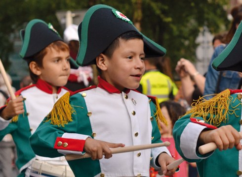 200 haurrek hartu dute parte ekainaren 24ko danborradan