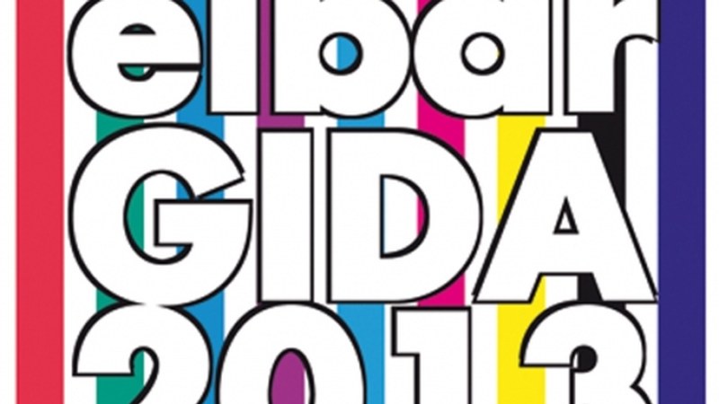 2013rako Gida Komertziala banatzen hasi dira