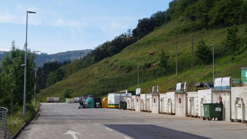 2022an 26.049 kg hondakin arriskutsu jaso ziren Debabarrenan