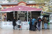 24. Korrikak kolorez bete du gaurko egun grisa