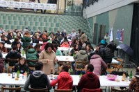 24. Korrikak kolorez bete du gaurko egun grisa