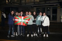 24. Korrikak kolorez bete du gaurko egun grisa