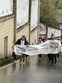 24. Korrikak kolorez bete du gaurko egun grisa