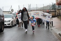 24. Korrikak kolorez bete du gaurko egun grisa