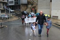 24. Korrikak kolorez bete du gaurko egun grisa