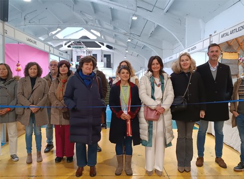 27. Euskal Dendak 54 artisau bilduko ditu Durangon domekara bitartean