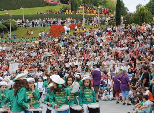 400 umek hartuko dute parte 19.00etan Urkizutik irtengo den danborradan