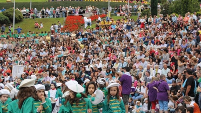 400 umek hartuko dute parte 19.00etan Urkizutik irtengo den danborradan