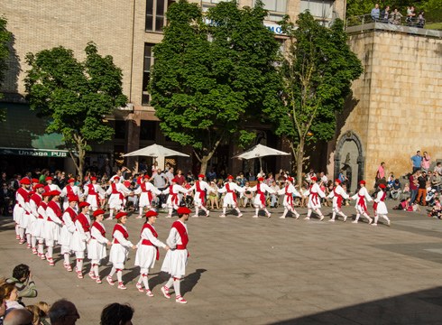 51. Euskal Jaiak asteburu guztia Eibarko kaleak ekitaldiz beteko ditu