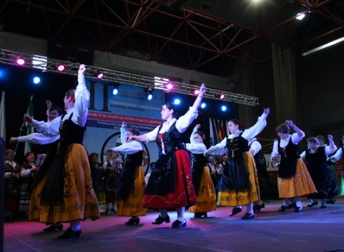 600 lagun batu ziren Autonomia-Federazioen Kultur Elkarteen Topaketan