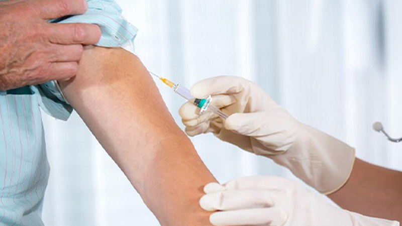 74-79 urtekoentzako web bidezko hitzordua ireki du Osakidetzak