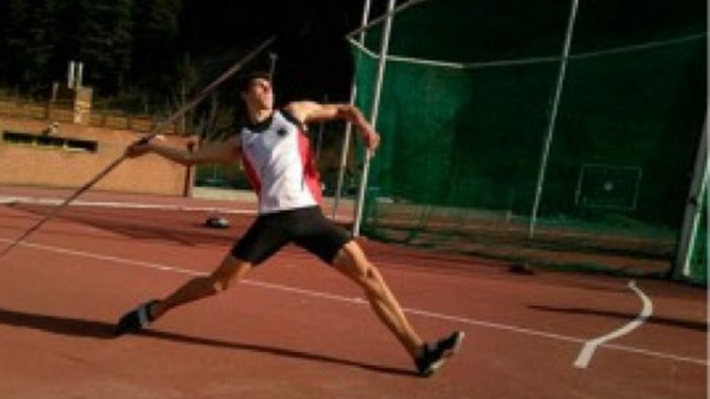 80,64 metroko jaurtiketarekin Odei Jainagak marka guztiak hautsi ditu