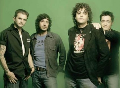 "A santo de qué" taldearen kontzertua Koskor tabernan