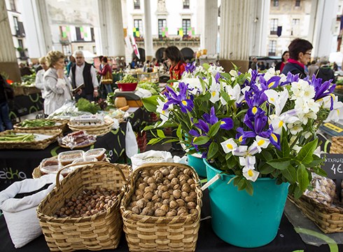 Abiatu berri duten Gipuzkoako Azoken Sarean parte hartuko du Eibarrek