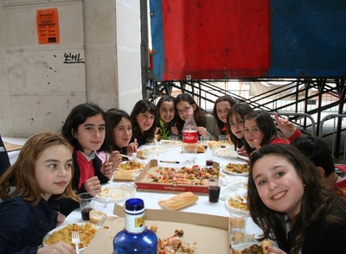 Abontzako jaiak martxa betean