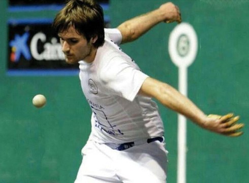 Afizionatuen mailako hiru partiduko jaialdia antolatu dute bihar arratsalderako Astelena frontoian