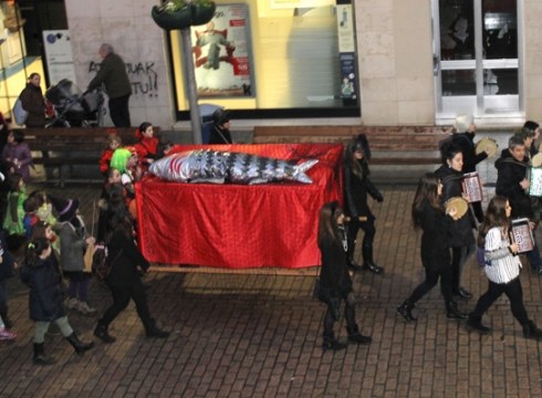 Agur aurtengo Aratosteei