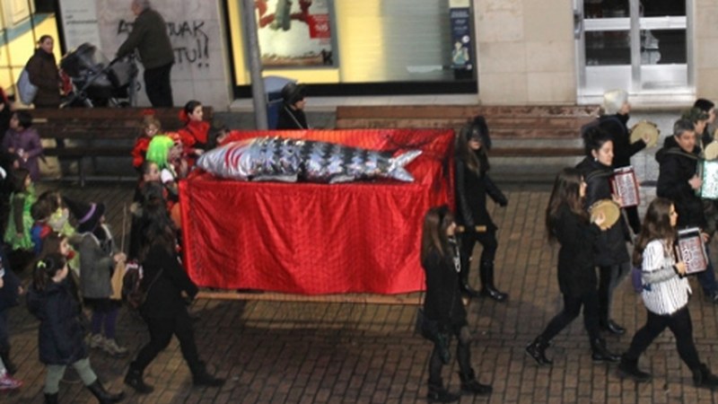 Agur aurtengo Aratosteei