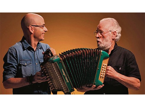 Agus Barandiaran, Korrontzi: “Koplen tradizioa gerturatzeko asmoarekin egin dugu taldearen hamargarren lan hau”