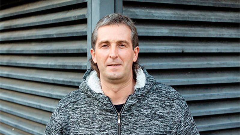 Ahoztar Zelaieta, kazetaria: "Gustatzen zaigu futbol jokalarien alineazioak jakitea, baina ez gure enpresenak"