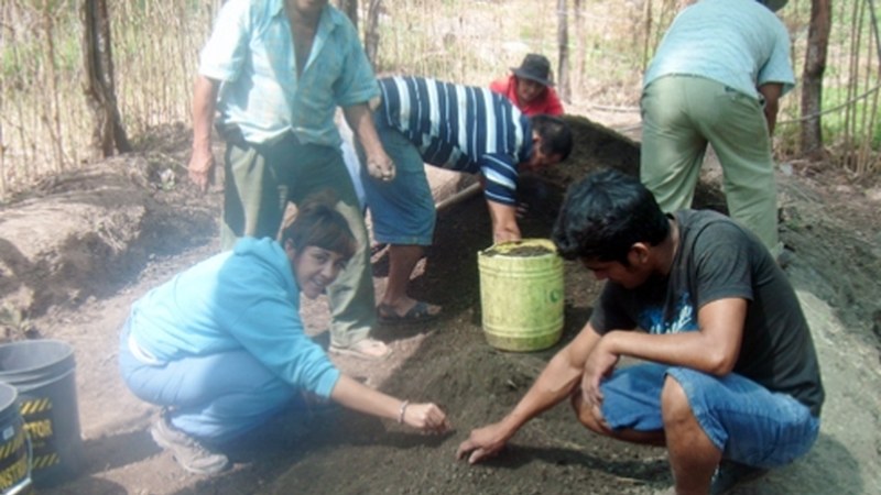 Ainhoa Mesa, kooperantea: "Bekari esker joan nintzen Perura laguntzera"