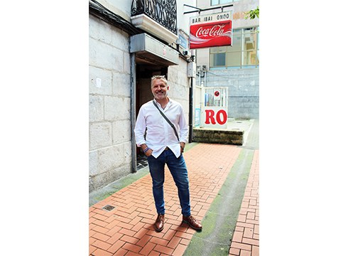 Aitor Buendia, kazetaria: “Gastronomiaren inguruko hainbat telebista saioren antitesia da La Ruta Slow”