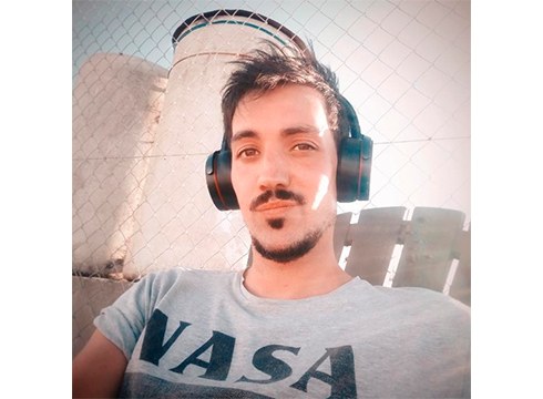 Aitor Guerrero: “Tablet eta ordenagailu batekin egin dugu La Oreja de Van Goghen bideoklipa”