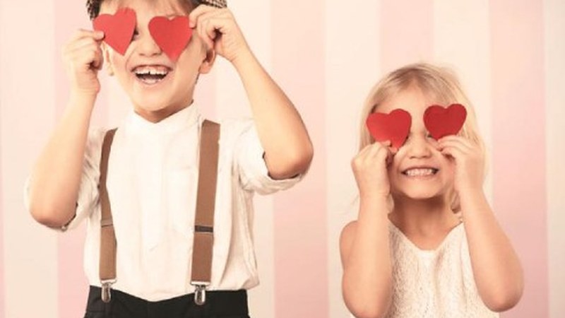 Aitxitxa eta amamentzat maitasun-mezuak jasotzeko erronka abian jarri du ...eta kitto! Euskara Elkarteak