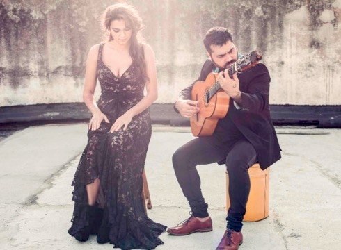 Alba Molinaren kontzertua hartuko du Coliseo antzokiak eguenean