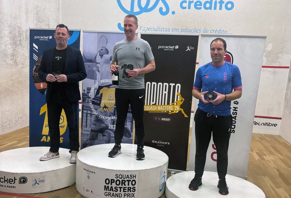 Alberto Ferreiro hirugarren izan da Oporto Squash Master txapelketan