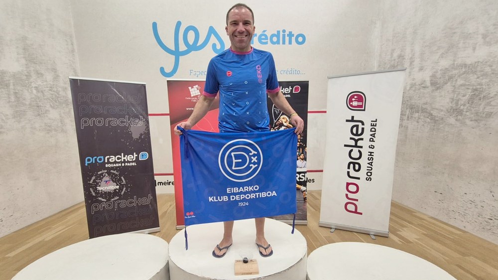 Alberto Ferreirok Oporto Squash Master-eko txapeldun