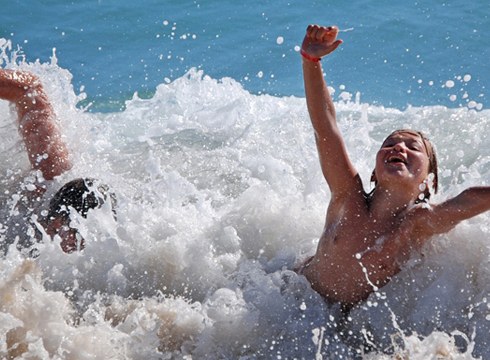 Aldundiko udalekuetan izena emateko epea gaur hasiko da
