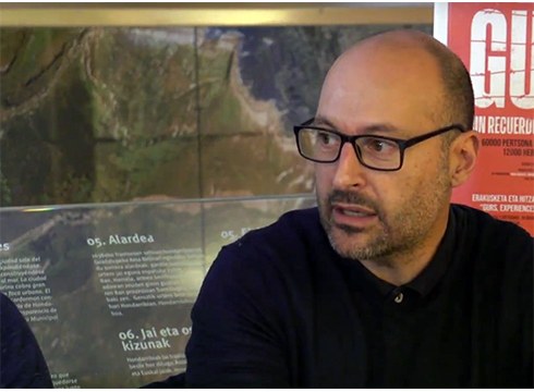 Alejandro Santos, ‘Gurs experience’: “Tragediaren atsekabea arnastu daiteke Gursen”