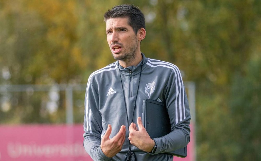 Alex Albistegi Athletic Club-en talde teknikora batu da