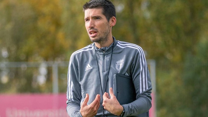 Alex Albistegi Athletic Club-en talde teknikora batu da