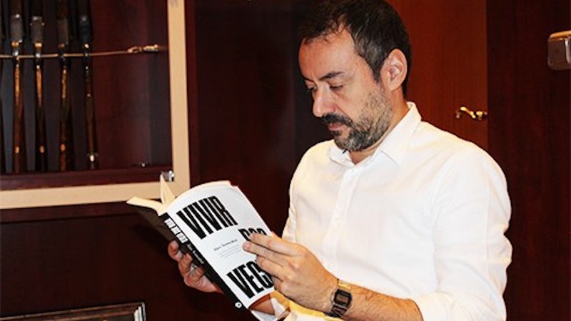 Alex Aranzabal Espainiako Futbol Federazioa zuzentzeko hautagaia izango da