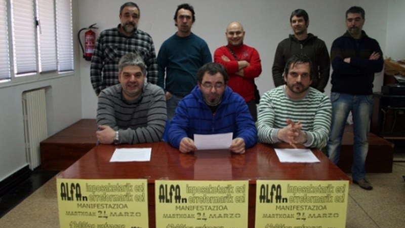Alfako beharginek zapaturako deitutako manifestazioan parte-hartzeko dei egiten diete herritarrei